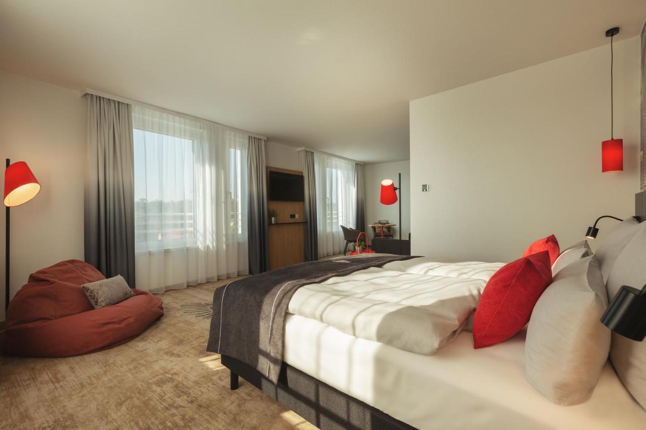 Holiday Inn - The Niu, Sparrow Regensburg By Ihg Exterior foto